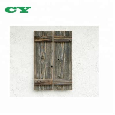 China Rustic Shutters Wall Decor Farmhouse Set of 2 Reclaimed Rustic Wood Shutters for sale