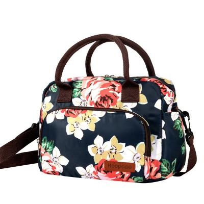 China Leopard Insulated And Floral Printed Picnic Reusable Cross Ice Insulation Body Bag Mother Baby Lunch Bags Cooler Bag for sale