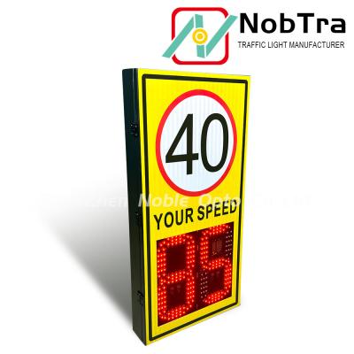 China LED Display Type Solar Powered Radar Speed Signs with 140 Pcs LED Quantities MAX 36W for sale