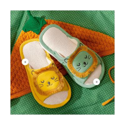 China PVC Breathable Promotional Good Quality Casual Shoes Kids Summer Home Canvas Slippers for sale