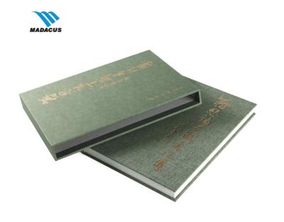 China paper & personal fast delivery a3 a4 cardboard hardcover book with slipcase printing for sale