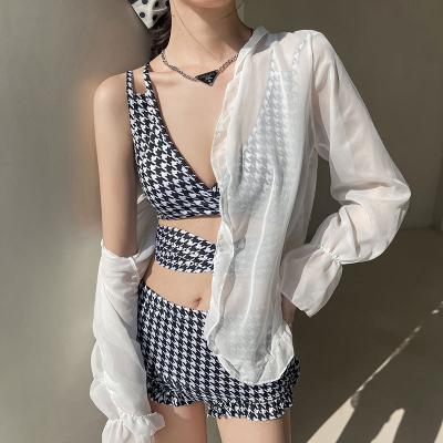 China Plus Size Sexy Spa Houndstooth Three-Piece Bikini For Women Swimwear Beach Wear Swimwear Manufacturing Company for sale