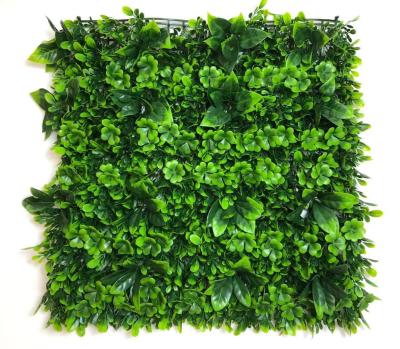 China New Waterpoof Materials Simulation Plant Artificial Grass Panel Plastic Green Artificial Plants Wall For Garden Landscape Home Decor for sale