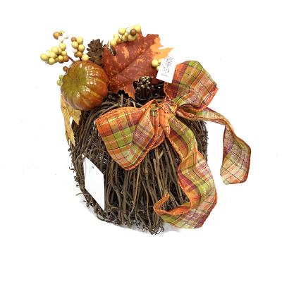 China Natural Contact 2021 Fall Festival Decor 27x20cm Hardwood Rattan Pumpkin With Bow 50mm Long Pumpkin Pumpkin Wavelet Branch Maple Leaf for sale