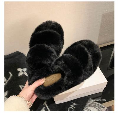 China 2021 Winter Christmas Fashion Trend Plush Slippers Warm Fur Slippers Women's Fluffy Slippers for sale