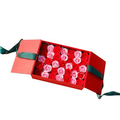 China Hot Sale Handmade Flower Wedding Girls Cardboard Valentine Green Ribbon Flower Gift Red Paper Box for sale