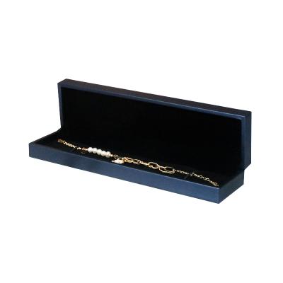 China Rectangle Leather Eco-friendly Jewelry Box Hot Selling PU Storage Bracelet Bracelet Gift Packaging Box for sale