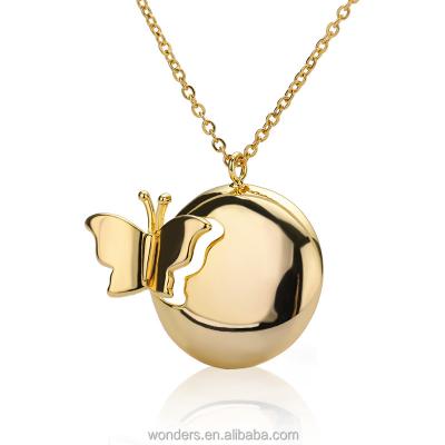 China 2021 Trendy Trendy Jewelry Butterfly Necklace 18K Gold Plated Stainless Steel Butterfly Pendant Light Women Jewelry for sale