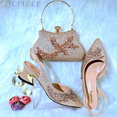 China Breathable Hot Blue Wedding Color Italian Nigeria Shoes And Bag African Fashion Match Women Shoes And Matching Bag Set for sale