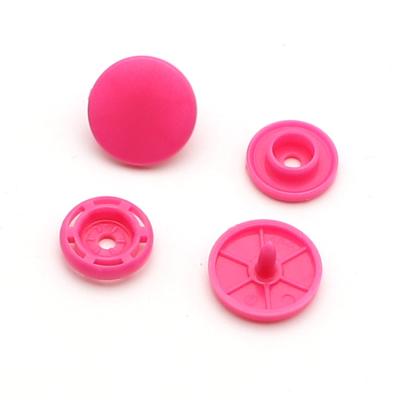 China DT8 Eco - Friendly Baby Clothes Button Plastic Snap Button for sale