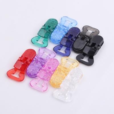 China New Clip S182-10 Eco-Friendly Color Plastic Transparent Plastic Clip Baby Pacifier Clip Environmentally Friendly for sale