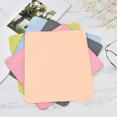 China Anti Fog Reusable Suede Cloth Eyeglass Cleaner Lens Cleaner Natural Microfiber Eco-Friendly Wiping Cleaning Cloths for sale