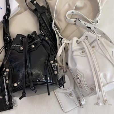 China Water Resistant 2023 Rivet Bags For Women Women Bucket Bags Bags Female Women Handbags Ladies for sale