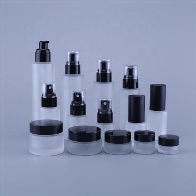 China Personal Care 20ml 30ml 40ml 60ml 80ml 100ml 120ml Frosted Round Skin Care Serum Bottles With Black Sprayer Lotion Pumps, 5-50G Skin Care Jar for sale