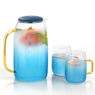 China Soulhand Water Pitcher Viable Cold Water Glass Pitcher with Two Borosilicate Glass Heat Resistant Decanter Cups Set for Coffee Tea for sale