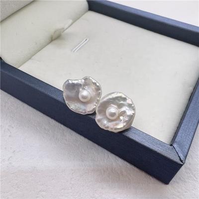 China CLASSIC Baroque E017 5A Petal S925 Petal Pearl Poached Egg Shape Pearl Baroque Stud Earrings Natural White Silver Jewelry for sale