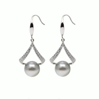 China Hot selling popular high quality E010 8-9mm women's earrings seawater CLASSIC tahitian black pearl earrings for sale