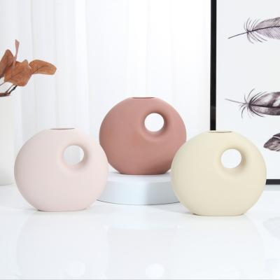 China New Trend Custom Small Round Shaped Vases Nordic Vases Articles Vases Modern Minimalist Ceramic Home Decor for sale