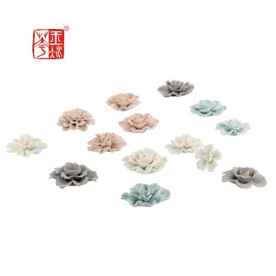 China Wholesale Elegant Realistic Decorative Table Centerpiece Ceramic Decoration Weddings Artificial Flower For Sale for sale