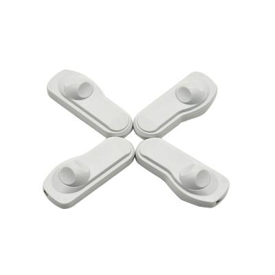 China Bags Low Price UHF RFID+EAS Security Alarm Clothespin Hard Tag for sale