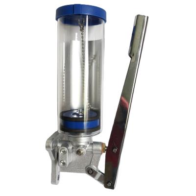 China Automotive Industry High Pressure Manual Grease Lubrication Pump Handle Foldable Manual Lubrication Pump for sale