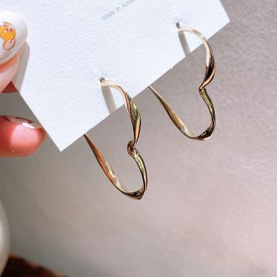 China 925 Korea Dongdaemun romantic female earrings circle earrings temperament needle silver love earrings wholesale for sale