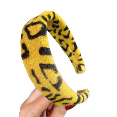 China Korea Style Leopard Printing Plush Comfortable Soft Candy Color Rabbit Hair Band Wide Brim Headband For Women Girls for sale