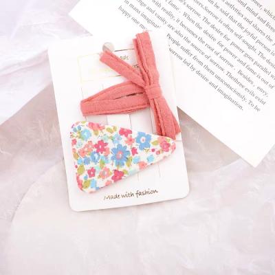 China Korea's new environmental friendly simple floral hairpin side hairpin clip BB color triangle bow bangs clip for babies for sale