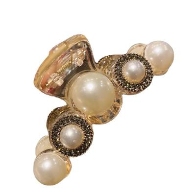 China Hot-selling Japan and Korea style retro baroque temperament imitation pearl hair claw with faux stone chain hair grip for women for sale