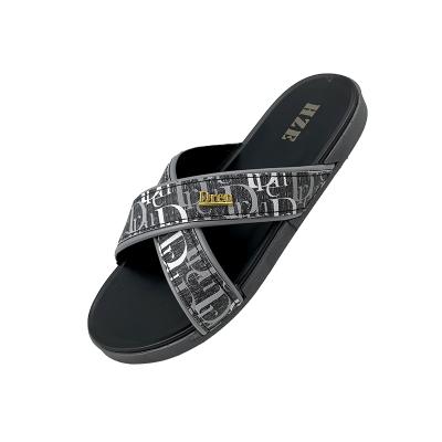 China Fashion trend new design brand name cross slippers for men's outdoor slipper wholesale high quality custom logo unisex beach slippers for sale