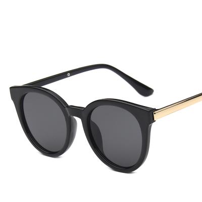 China 5130 plastic men women uv400 sun glass custom designer cute fashion sunglasses rectangle shades newest 2020 fashion square sunglasses frame for sale