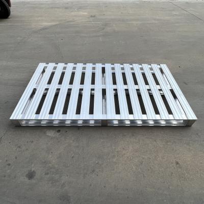 China Single Faced Durable Aluminum 4 Way Extrusion Pallet Industrial Standard Pallet for sale