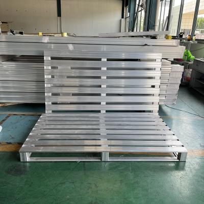 China Single Faced Stackable Aluminum Durable Pallet For Warehouse And Logistic Transportation for sale