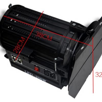 China Professional Photography Manufacture 200W DMX512 LCD Display LED Studio Fresnel Spot DMX512 LED Theater Light for sale