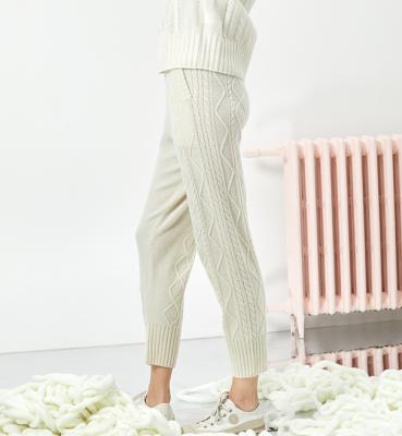 China Anti-wrinkle ladies cabel cashmere casual 100% knitted pants for sale