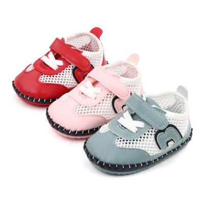 China Light Weight 0-18 Months Soft Soled Spring and Autumn Baby Toddler Non-Slip Casual Shoes for sale