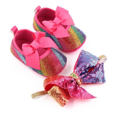 China Spring and Autumn Gorgeous Flat Wholesale Flowers Canvas Toddler Girls Baby Soft Sole Casual Shoes for sale