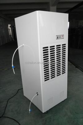 China Plastic 150L/day Commercial With RO Filters Generate Air Water Machine for sale