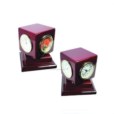 China Antique Style Union Promo Style Wooden 4-Way Rotating Clock With Fahrenheit And Thermometer And Celsius Scale for sale