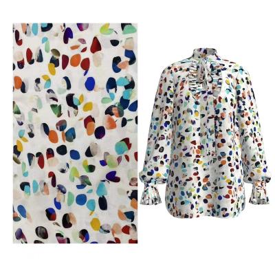 China QUICK DRY cheap custom design digital printing soft twill rayon fabric shirt fabric for sale