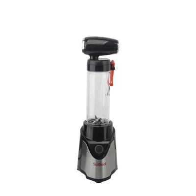 China 2021 Selling Motor 2021 Motor Handheld Blender USB Vacuum Machine Mini Hot Pure Copper Juicer Blender for sale