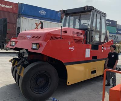 China NIVO Hotels Customized YNT1016H 16ton Roller 10ton Hydraulic Pneumatic Road Tire Conpactor With Paver And Asphalt Parts for sale