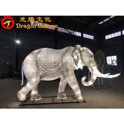 China Chinese Holiday Decoration Holiday Decoration Festival Decorative Folk Animal Lantern for sale