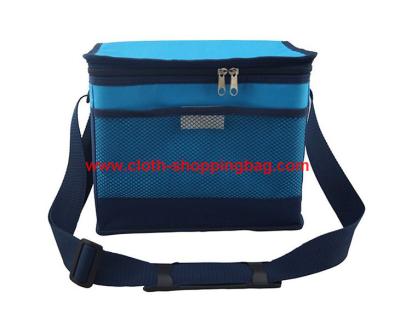 China Waterproof foil travel cooler ice bag , blue zippered lunch bag for sale