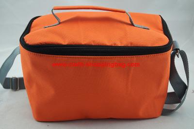 China Eco friendly orange reusable built lunch shoulder bag for hiking camping for sale