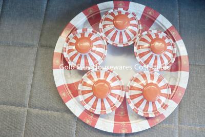 中国 6 Piece bowls & tray serving set red round snack salad serving bowls set with stainless steel tray 販売のため