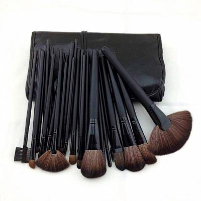 China Spot Brush Beauty Cosmetics Eco Friendly 24 Matte Korean Pro Makeup Brush for sale