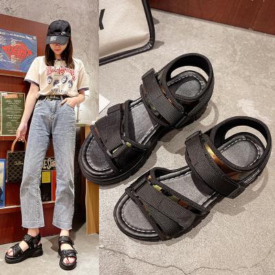 China New Style Summer Style Fashion Trend Women Sandals Flat Bottom Sandal Ladies Beach Casual Slippers Shoes Flat Sandals for sale