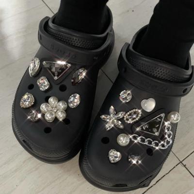 China Clog Charm Decorative Diamond With Metal Crystal Shoe Designer Personalized Diamond Jewelry Luxury Shoes Charm For Clogs for sale