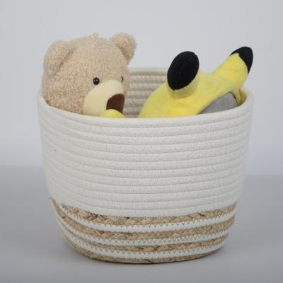 China Straw Hand-Woven Decorative Interlocking Woven Nursery Baskets Baskets Organizer Bins Sustainable Cotton Rope Woven Storage Baskets for sale